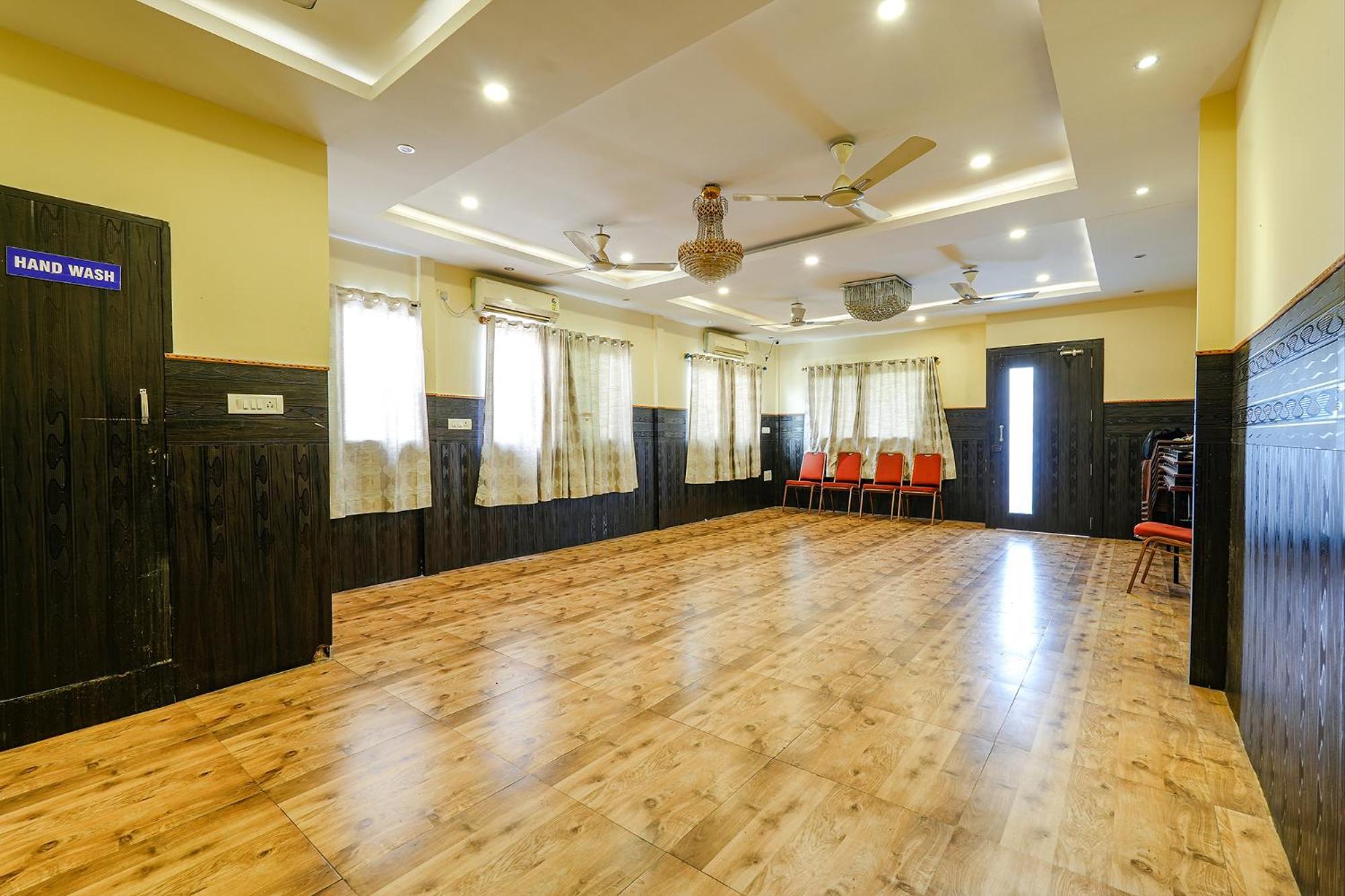 Fabhotel Sairam Residency Bangalore Exterior photo